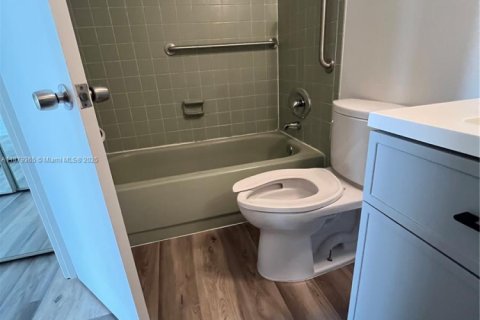 Condo in Margate, Florida, 1 bedroom  № 1924614 - photo 15