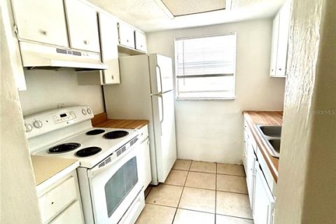 Condominio en alquiler en Daytona Beach, Florida, 2 dormitorios, 74.32 m2 № 2105206 - foto 5
