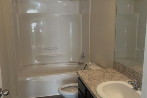 Villa ou maison à louer à Haines City, Floride: 3 chambres, 151.99 m2 № 2416439 - photo 16