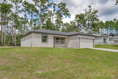 Villa ou maison à Citrus Springs, Floride 4 chambres, 173.45 m2 № 2369723