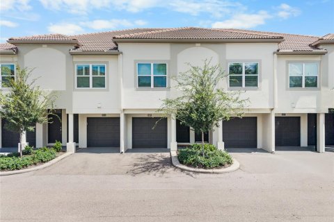 Condominio en Tampa, Florida, 1 dormitorio № 2366647