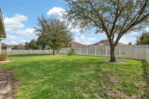 House in Palm Coast, Florida 3 bedrooms, 171.4 sq.m. № 2142262 - photo 28