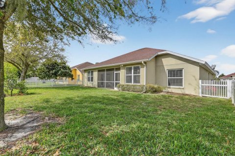 House in Palm Coast, Florida 3 bedrooms, 171.4 sq.m. № 2142262 - photo 26