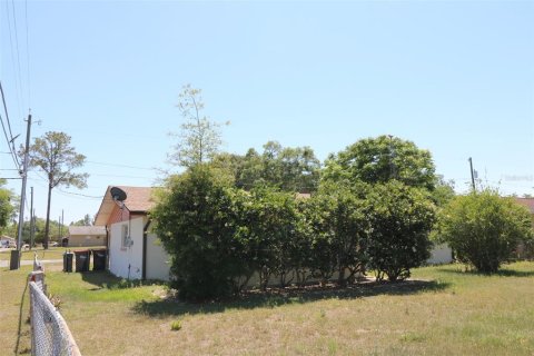Villa ou maison à vendre à Belleview, Floride: 2 chambres, 96.8 m2 № 1580768 - photo 3