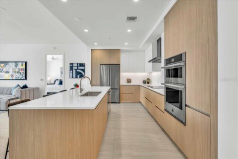 Condominio en venta en Sarasota, Florida, 2 dormitorios, 156.91 m2 № 1856244 - foto 13