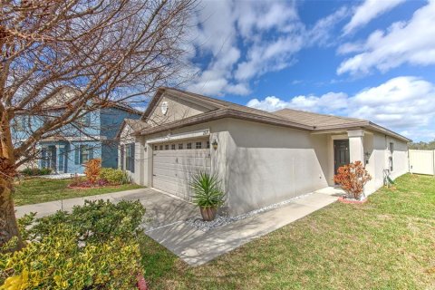 House in Riverview, Florida 4 bedrooms, 171.03 sq.m. № 2150114 - photo 3