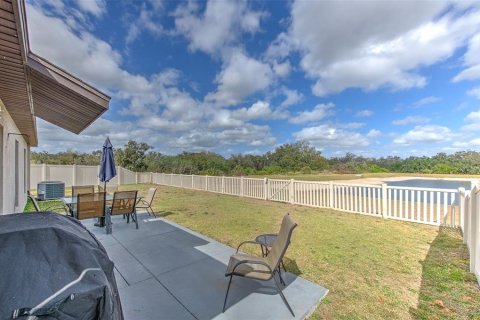 House in Riverview, Florida 4 bedrooms, 171.03 sq.m. № 2150114 - photo 9