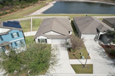 House in Riverview, Florida 4 bedrooms, 171.03 sq.m. № 2150114 - photo 4