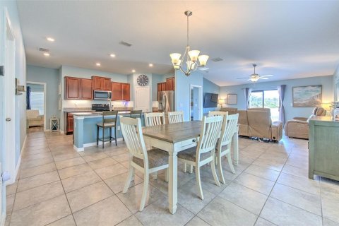House in Riverview, Florida 4 bedrooms, 171.03 sq.m. № 2150114 - photo 13