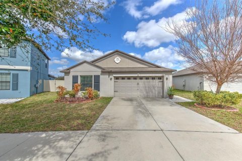 House in Riverview, Florida 4 bedrooms, 171.03 sq.m. № 2150114