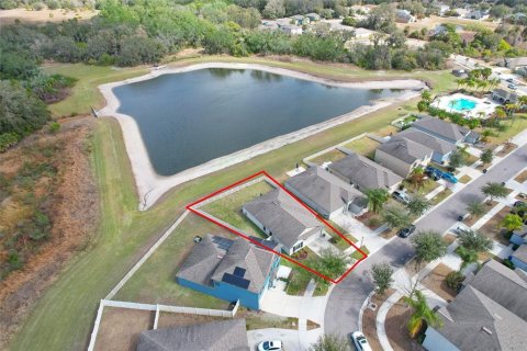 House in Riverview, Florida 4 bedrooms, 171.03 sq.m. № 2150114 - photo 5