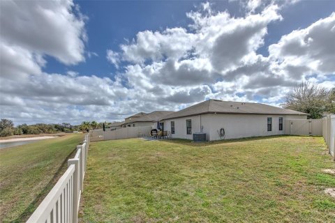 House in Riverview, Florida 4 bedrooms, 171.03 sq.m. № 2150114 - photo 7