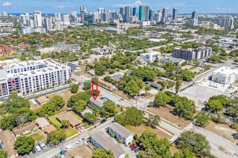 Immobilier commercial à vendre à Fort Lauderdale, Floride № 2089669 - photo 3
