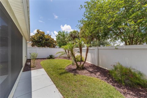 House in The Villages, Florida 2 bedrooms, 111.11 sq.m. № 2152364 - photo 28