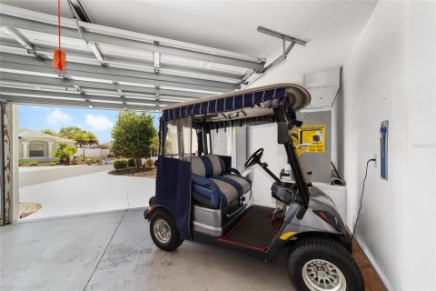 House in The Villages, Florida 2 bedrooms, 111.11 sq.m. № 2152364 - photo 22