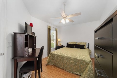 House in The Villages, Florida 2 bedrooms, 111.11 sq.m. № 2152364 - photo 20