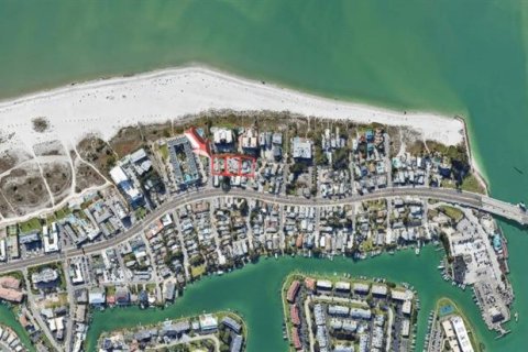 Hotel in Saint Petersburg, Florida № 1840602 - photo 2