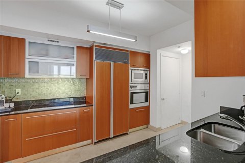 Condominio en venta en Miami Beach, Florida, 2 dormitorios, 133.5 m2 № 1762487 - foto 4