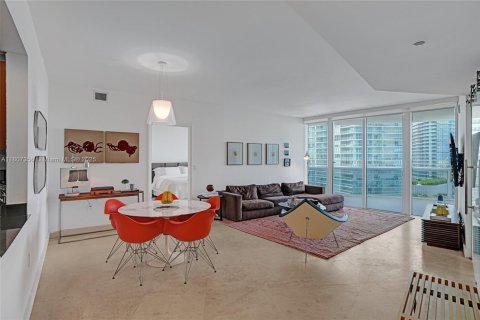 Condominio en venta en Miami Beach, Florida, 2 dormitorios, 133.5 m2 № 1762487 - foto 10