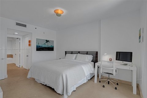 Condominio en venta en Miami Beach, Florida, 2 dormitorios, 133.5 m2 № 1762487 - foto 21