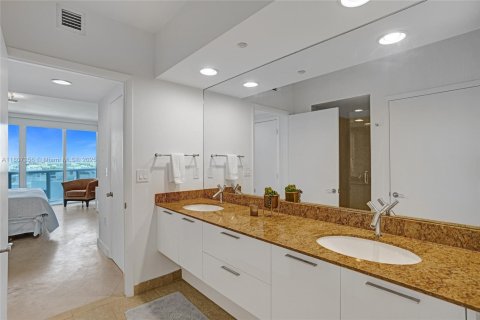Condominio en venta en Miami Beach, Florida, 2 dormitorios, 133.5 m2 № 1762487 - foto 25