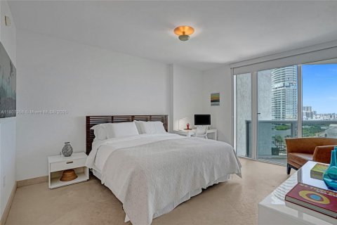 Condominio en venta en Miami Beach, Florida, 2 dormitorios, 133.5 m2 № 1762487 - foto 19