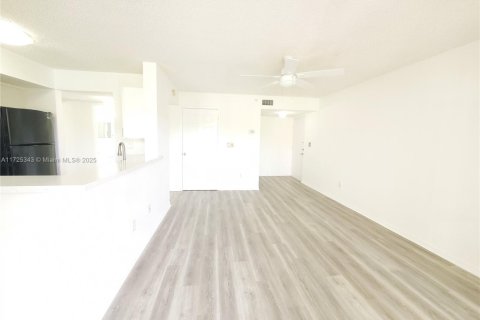 Copropriété à vendre à Davie, Floride: 1 chambre, 76.46 m2 № 1475958 - photo 11