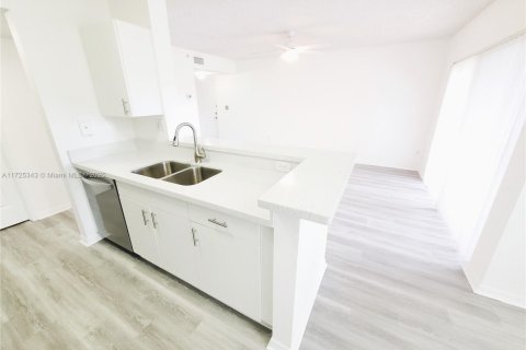 Copropriété à vendre à Davie, Floride: 1 chambre, 76.46 m2 № 1475958 - photo 14