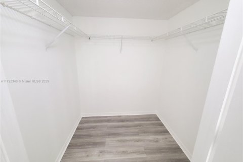 Copropriété à vendre à Davie, Floride: 1 chambre, 76.46 m2 № 1475958 - photo 21