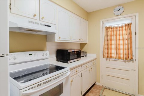 Купить кондоминиум в Клируотер, Флорида 3 комнаты, 80.82м2, № 2100280 - фото 15