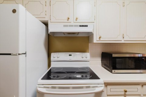 Купить кондоминиум в Клируотер, Флорида 3 комнаты, 80.82м2, № 2100280 - фото 16