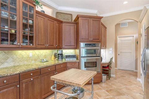 Купить виллу или дом в Сарасота, Флорида 7 комнат, 231.23м2, № 2149613 - фото 19