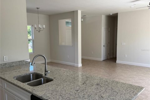 Villa ou maison à vendre à North Port, Floride: 3 chambres, 154.22 m2 № 2127695 - photo 4
