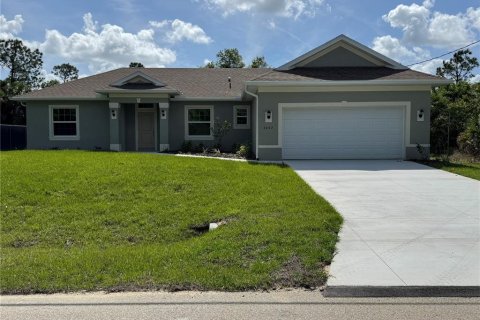Casa en North Port, Florida 3 dormitorios, 154.22 m2 № 2127695