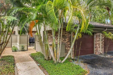 Condo in Orlando, Florida, 2 bedrooms  № 2390816