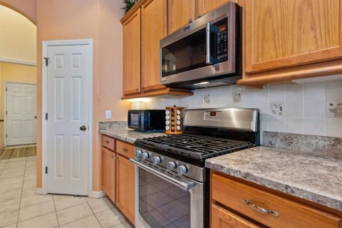 House in Bradenton, Florida 3 bedrooms, 190.54 sq.m. № 1813547 - photo 20