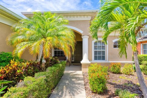 House in Bradenton, Florida 3 bedrooms, 190.54 sq.m. № 1813547 - photo 8