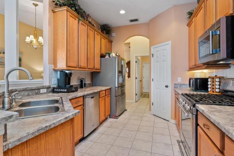 House in Bradenton, Florida 3 bedrooms, 190.54 sq.m. № 1813547 - photo 18