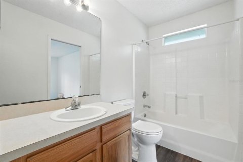 Commercial property in Palm Coast, Florida 6 bedrooms, 236.06 sq.m. № 1848103 - photo 25