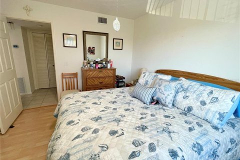 Condo in Punta Gorda, Florida, 2 bedrooms  № 1123109 - photo 21