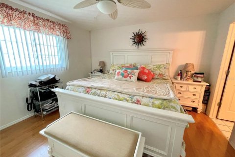 Condo in Punta Gorda, Florida, 2 bedrooms  № 1123109 - photo 19