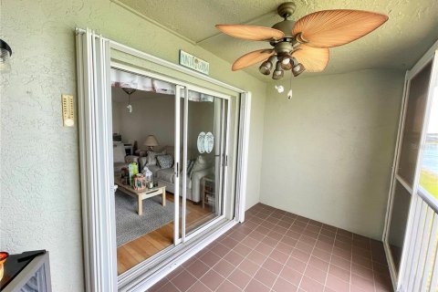 Condo in Punta Gorda, Florida, 2 bedrooms  № 1123109 - photo 26