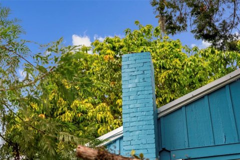 House in Sarasota, Florida 3 bedrooms, 145.11 sq.m. № 2237356 - photo 13