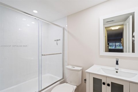 Снять в аренду кондоминиум в Майами, Флорида 1 спальня, 72.46м2, № 1992526 - фото 13