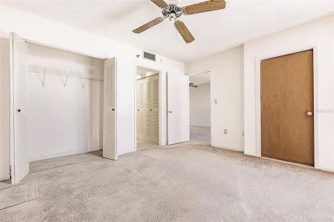 Condominio en venta en Port Charlotte, Florida, 1 dormitorio, 58.9 m2 № 1725483 - foto 10
