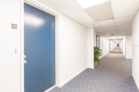 Condominio en venta en Port Charlotte, Florida, 1 dormitorio, 58.9 m2 № 1725483 - foto 2
