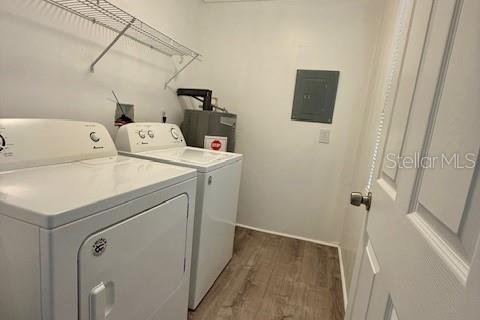 House in Tavares, Florida 2 bedrooms, 69.49 sq.m. № 1784342 - photo 8