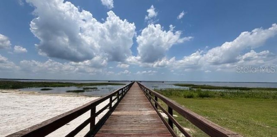 Land in Indian lake estates, Florida № 2159571