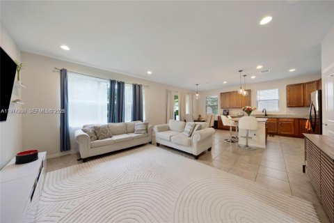 Villa ou maison à louer à Hollywood, Floride: 3 chambres, 174.75 m2 № 2049970 - photo 2