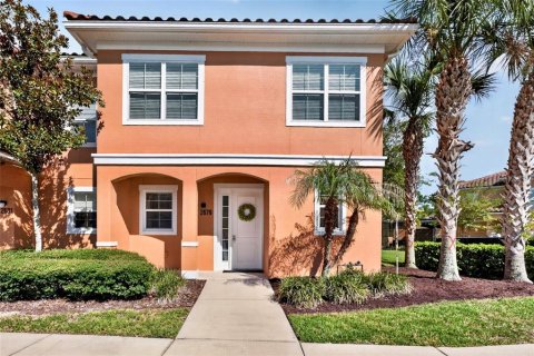 Adosado en Kissimmee, Florida 3 dormitorios, 136.94 m2 № 2275475